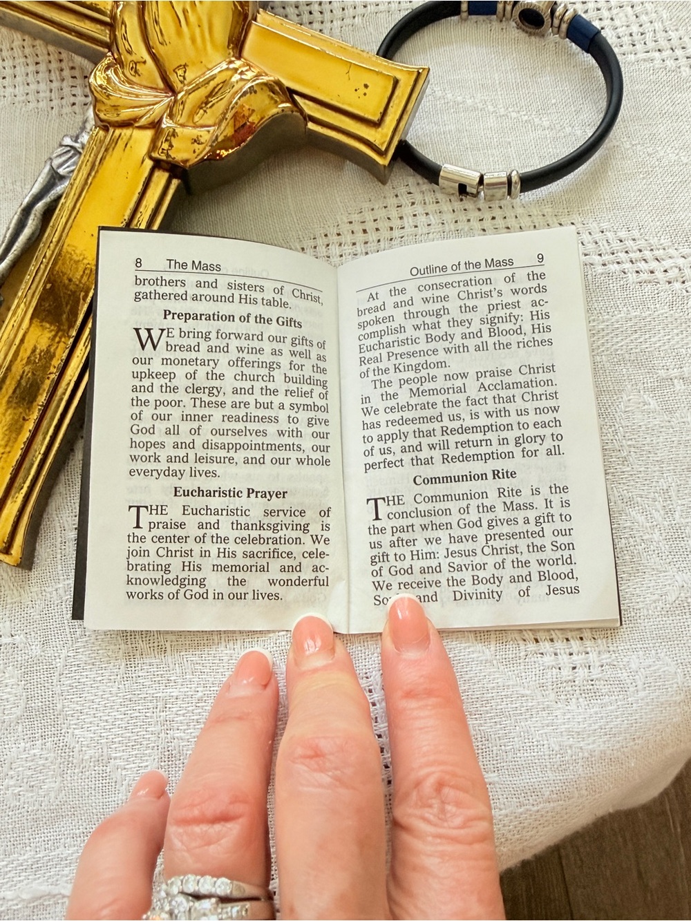 MCM Gold & Silver Crucifix Set w/ Praying Hands Cross, Italian Bracelet & Prayer - Picture 16 of 16